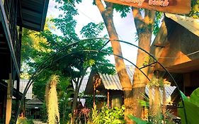 Montra Long Beach Bungalows